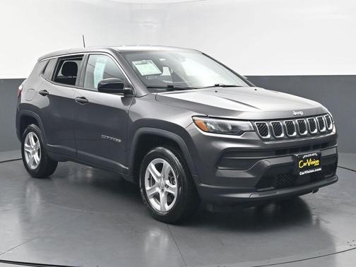 Granite Crystal Metallic Clearcoat 2023 Jeep Compass Sport