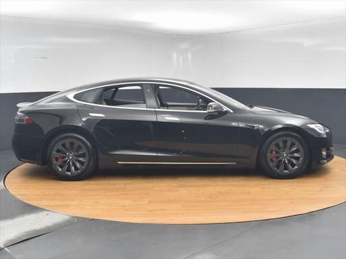 2020 Tesla Model S Performance