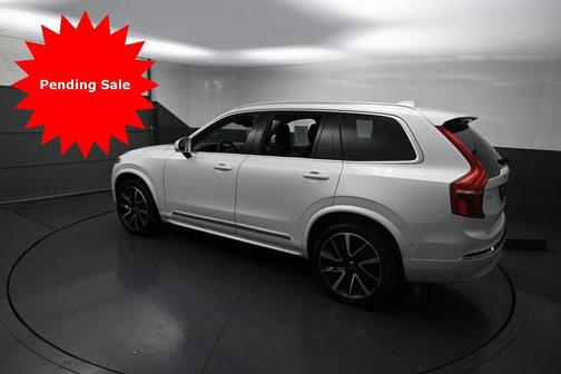 2024 Volvo XC90 B5 Plus Bright Theme