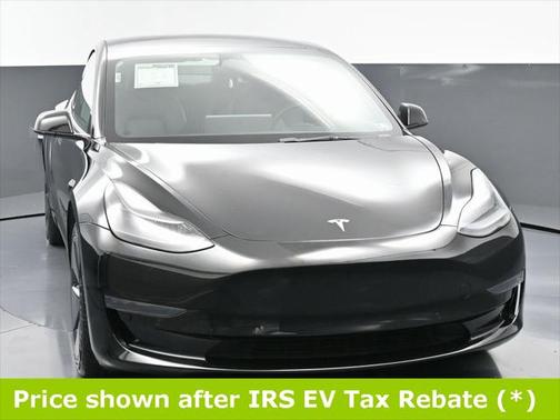2022 Tesla Model 3 Standard Range