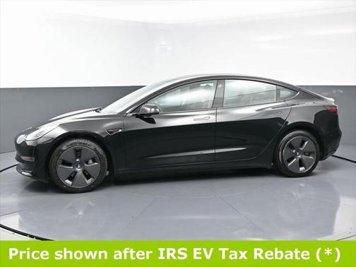 2022 Tesla Model 3 Standard Range