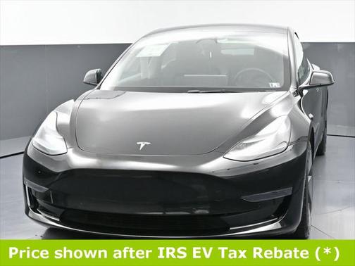 2022 Tesla Model 3 Standard Range
