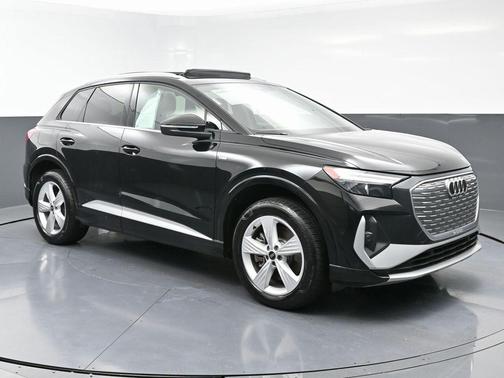 2024 Audi Q4 e-tron Premium