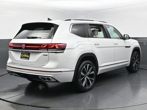 2024 Volkswagen Atlas 2.0T SEL Premium R-Line 4MOTION