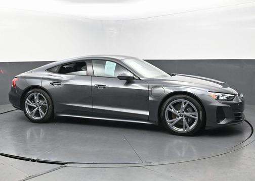 2023 Audi e-tron GT Premium Plus quattro