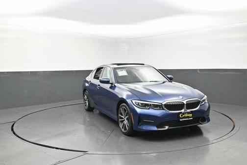 2022 BMW 330 i xDrive