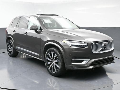 2024 Volvo XC90 B5 Core Bright Theme