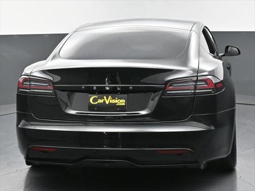 2024 Tesla Model S Long Range