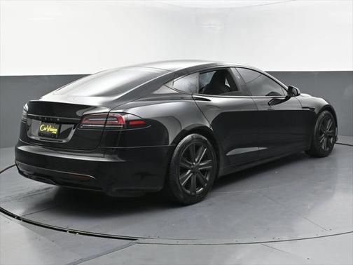 2024 Tesla Model S Long Range