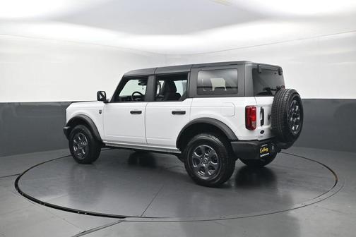 Oxford White 2025 Ford Bronco Big Bend