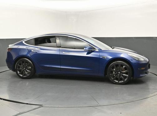 2017 Tesla Model 3 Long Range