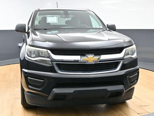 Black 2016 Chevrolet Colorado WT