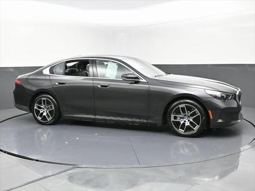 2024 BMW i5 eDrive40
