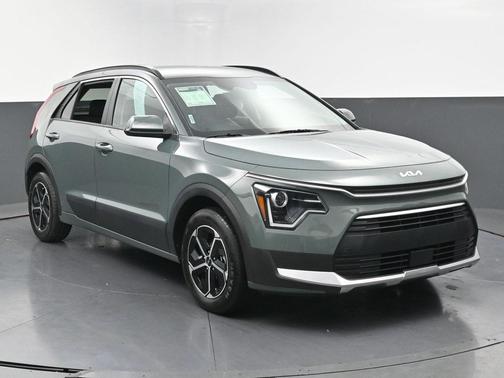 2024 Kia Niro EX