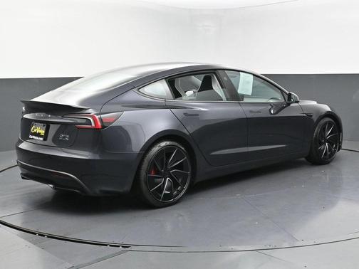 2024 Tesla Model 3 Performance