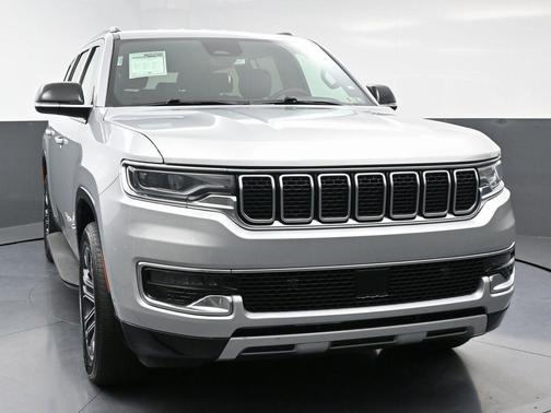 2024 Jeep Wagoneer Series II 4x2