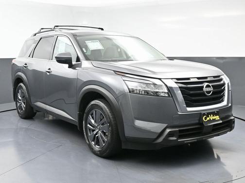 2022 Nissan Pathfinder SV 2WD
