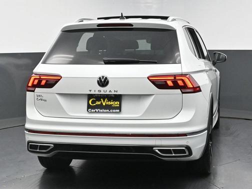 2022 Volkswagen Tiguan 2.0T SEL R-Line 4MOTION