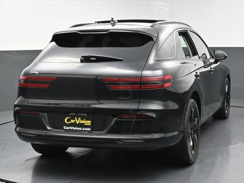 2023 Genesis Electrified GV70 Advanced AWD