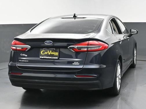 2020 Ford Fusion Hybrid SE