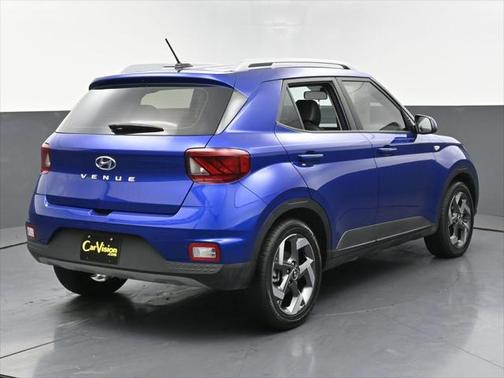 2024 Hyundai VENUE Limited