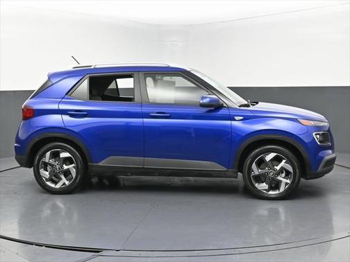 2024 Hyundai VENUE Limited