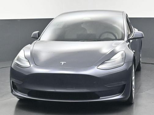 Midnight Silver Metallic 2023 Tesla Model 3 Long Range