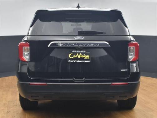 2020 Ford Explorer Base