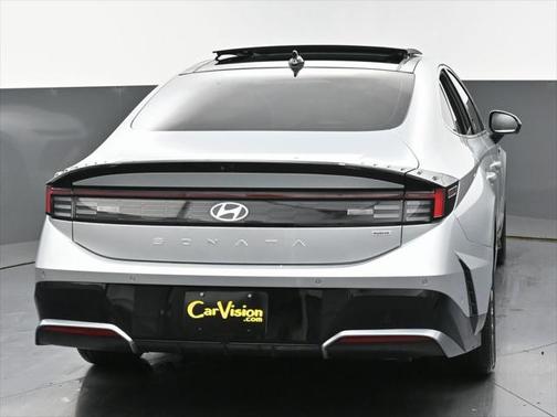 2024 Hyundai SONATA Hybrid Limited