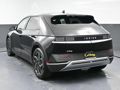 2022 Hyundai IONIQ 5 SE