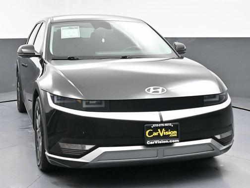 2022 Hyundai IONIQ 5 SE