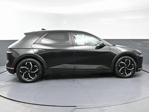 2022 Hyundai IONIQ 5 SE