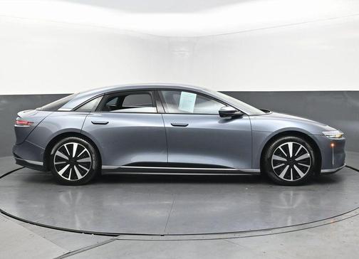 2024 Lucid Air Touring