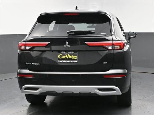 2024 Mitsubishi Outlander SE Black Edition w/Pano Roof S-AWC