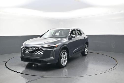 Tambora Gray Metallic 2025 Audi Q5 Premium Plus TFSI quattro S tronic