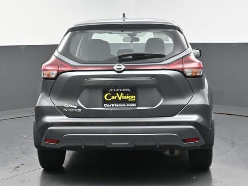 2021 Nissan Kicks S