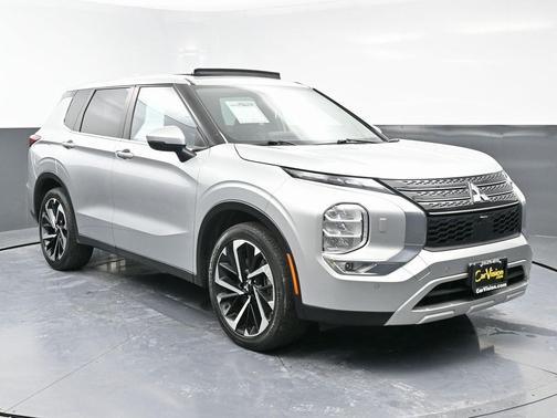 2023 Mitsubishi Outlander PHEV SE S-AWC