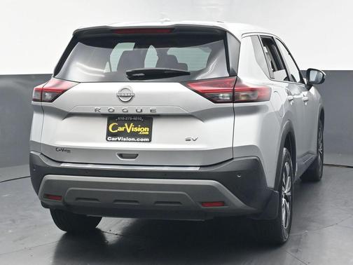 Brilliant Silver Metallic 2023 Nissan Rogue SV