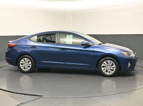 Lakeside Blue 2020 Hyundai ELANTRA SE