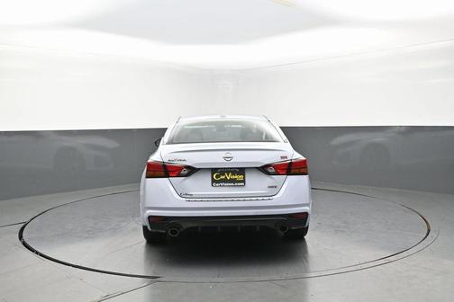 2023 Nissan Altima SR Intelligent AWD