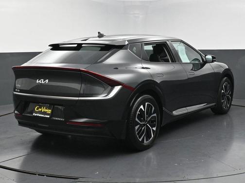2023 Kia EV6 Wind