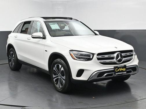 White 2020 Mercedes-Benz GLC 350e 4MATIC