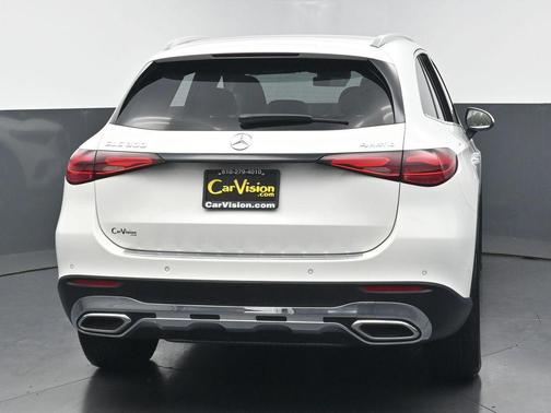 White 2025 Mercedes-Benz GLC 300 4MATIC