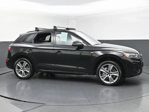 2025 Audi Q5 45 S line Premium