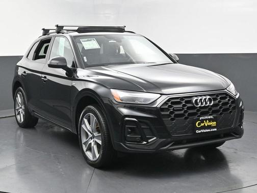 2025 Audi Q5 45 S line Premium