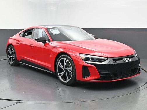 2022 Audi e-tron GT Prestige