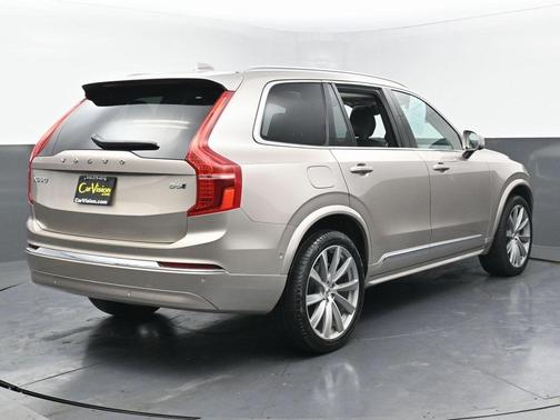 2023 Volvo XC90 B6 Plus 6-Seater