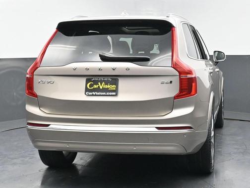 2023 Volvo XC90 B6 Plus 6-Seater