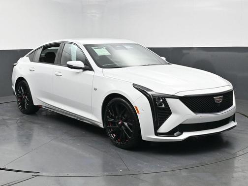 2025 Cadillac CT5 Sport