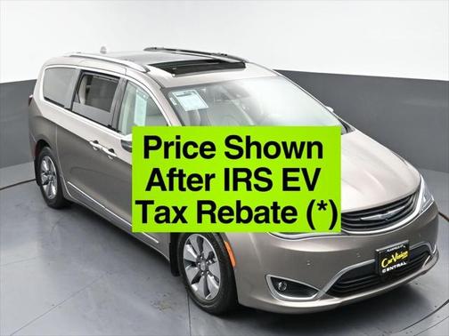 2018 Chrysler Pacifica Hybrid Limited